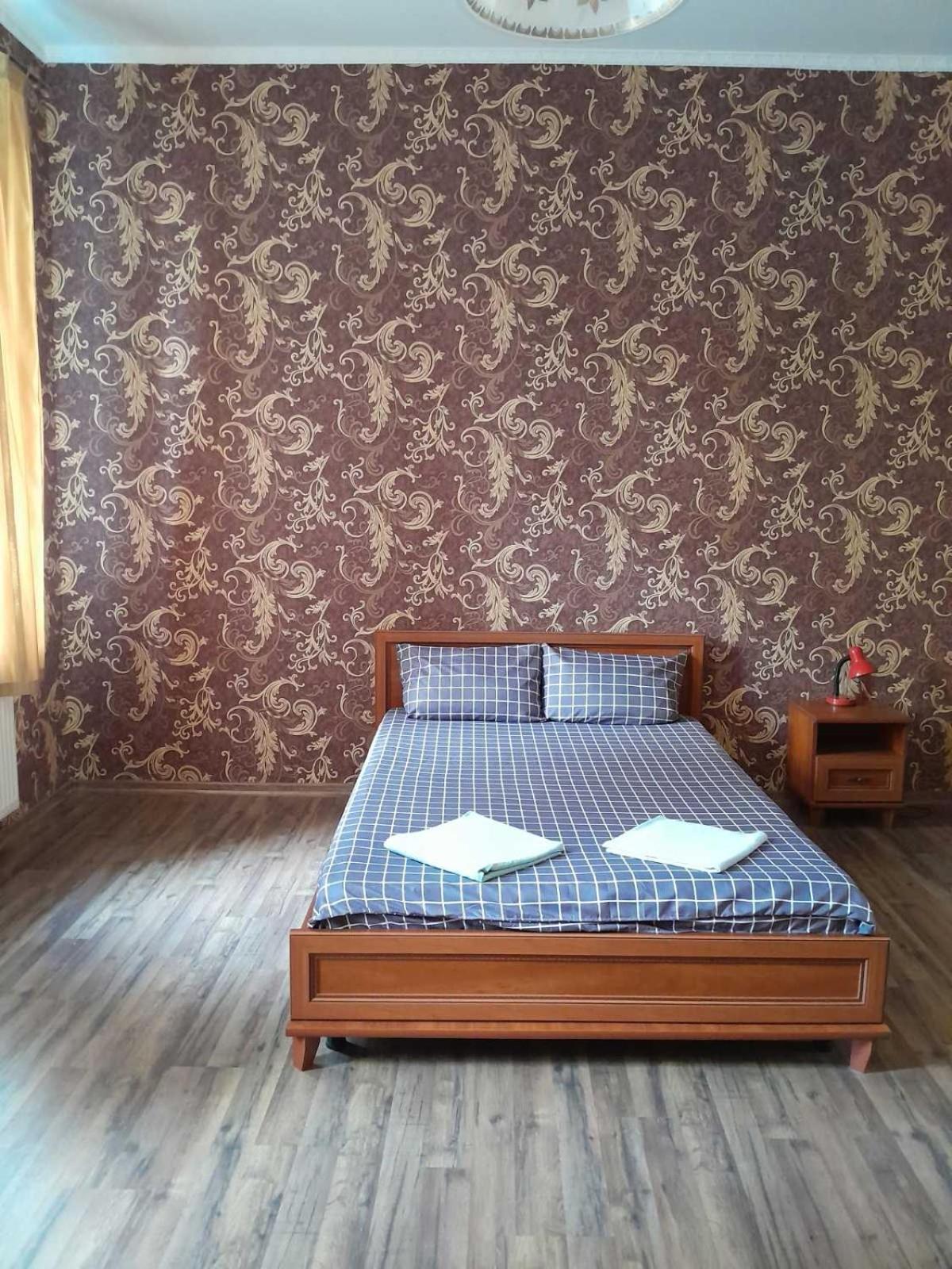 Apartments In Center Vinnytsia Bagian luar foto